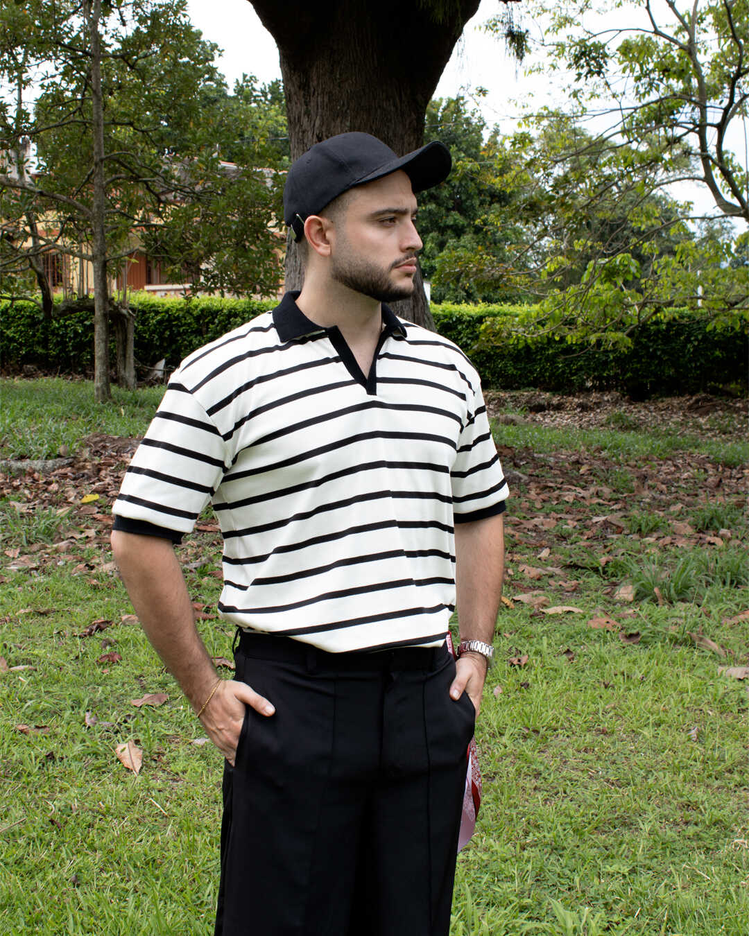 Polo de Rayas Negras El Pastel