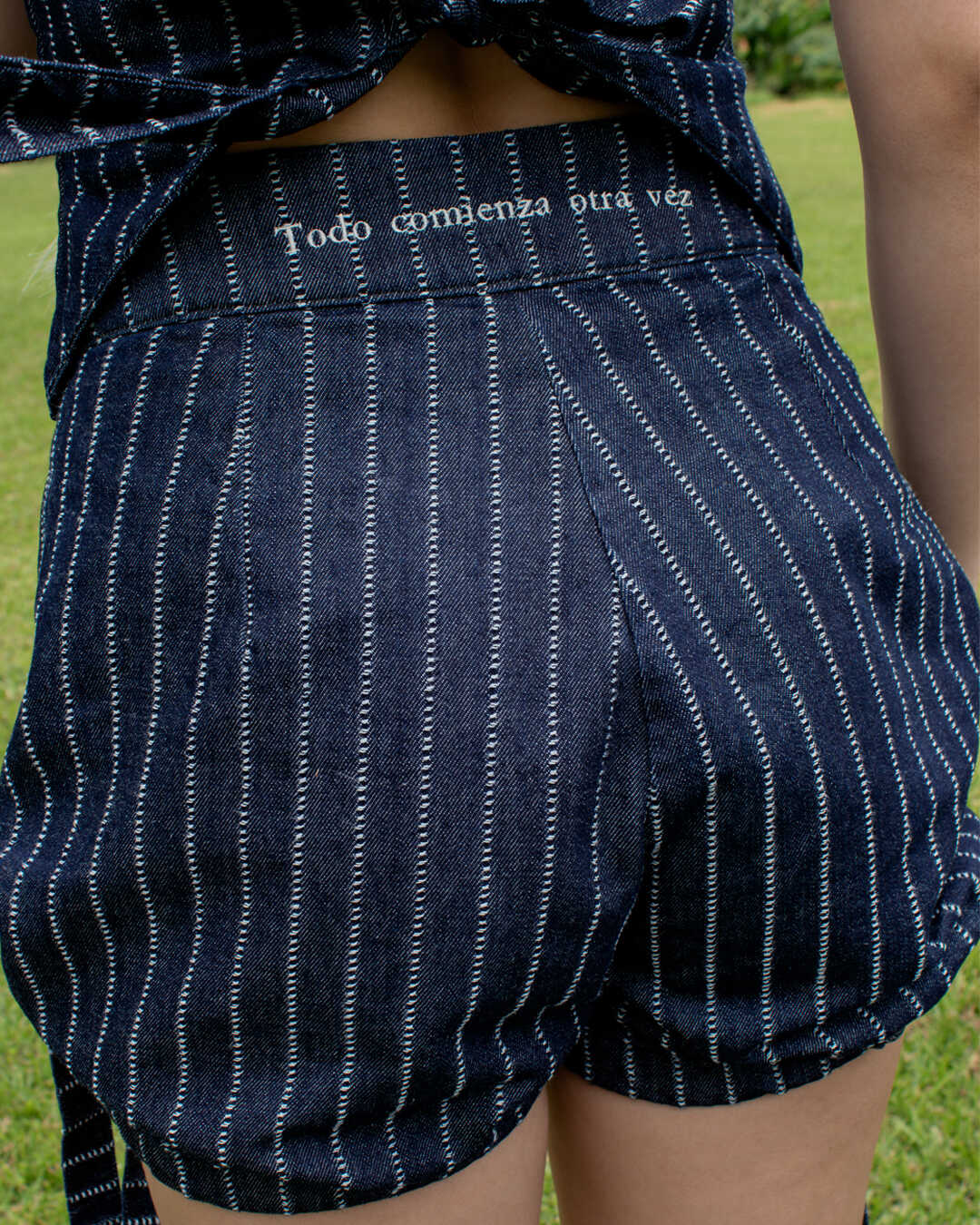 Short Denim de Rayas El Deseo